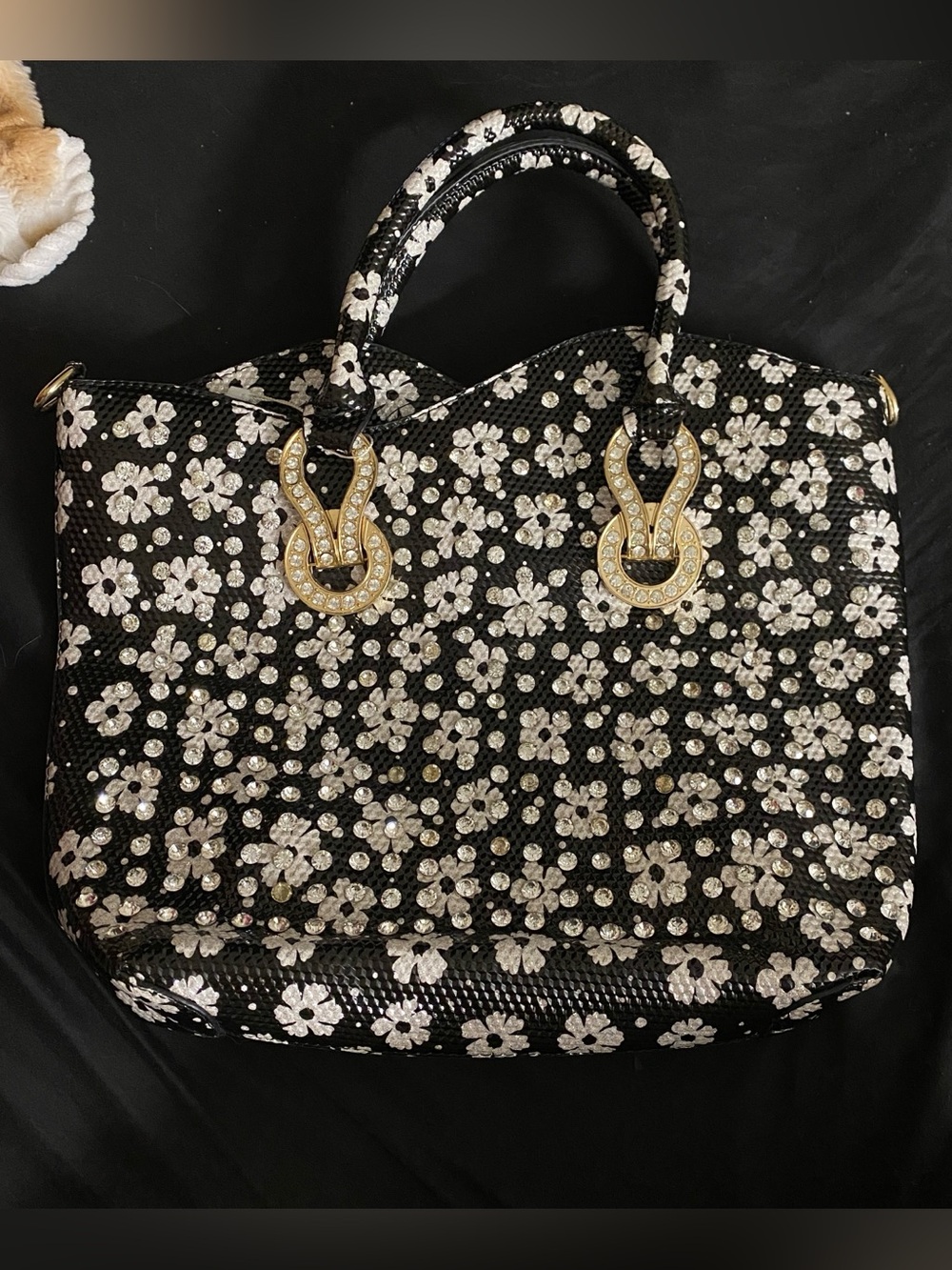 Black Gem Daisy purse